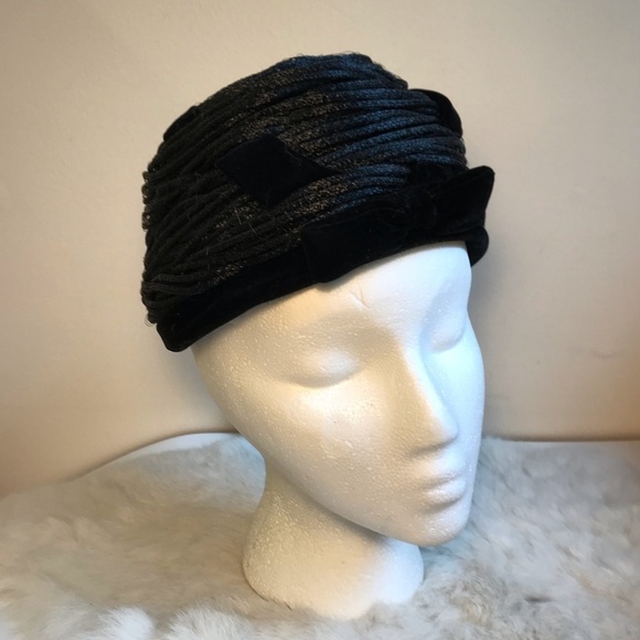 Vintage 1950s Black Bee Hive Woven Hat Velvet